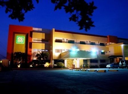 Grand Regal Hotel 바콜로드 외부 사진